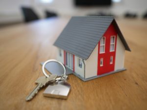 Stock photo miniture house with keys